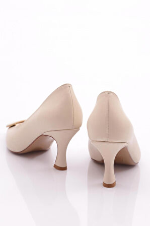 Dgn 2603 Kadın Yuvarlak Tokali Topuklu Ayakkabi