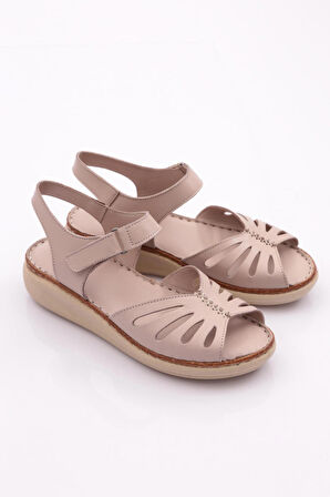 Dgn 210 Kadın Bilekten Bağlama Cirtli Sandalet