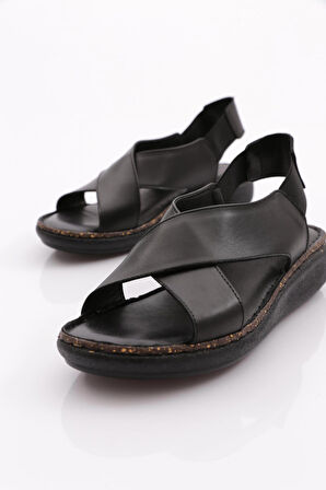 Dgn 317 Kadın Arkasi Lastikli Sandalet