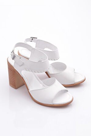 Dgn 1300 Kadın Topuklu Sandalet