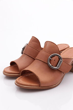 Dgn 2050  Kadın Topuklu Terlik