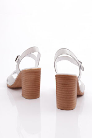 Dgn 2110 Kadın Sandalet