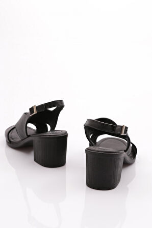 Dgn 2205 Kadin Topuklu Sandalet