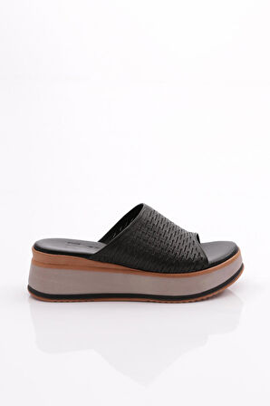 Dgn 1800 Kadın Terlik