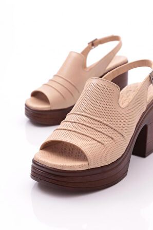 Dgn 55 Kadin Yandan Bağlamali Sandalet