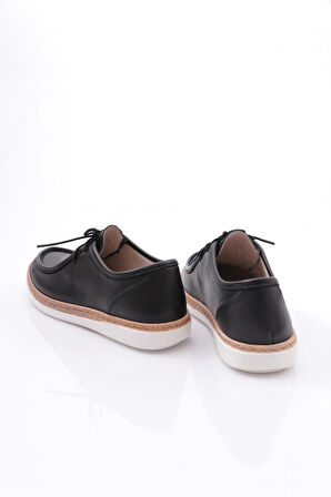 Dgn 152E Kadin Bağcikli Comfort Ayakkabi