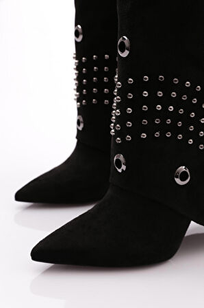 Dgn 1120 Kadın Demir Nokta Ve Yuvarlak Detayli Çizme