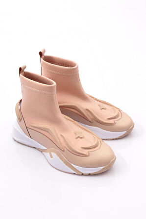 Dgn 083-1 Kadın Bilek Üstü Spor Ayakkabi