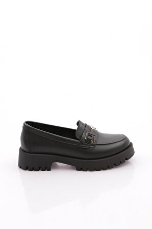 Dgn 2854 Kadin Metal Aksesuarli Loafer Ayakkabi