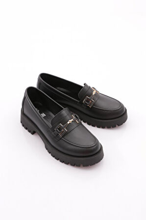 Dgn 2854 Kadin Metal Aksesuarli Loafer Ayakkabi