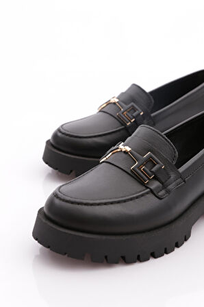 Dgn 2854 Kadin Metal Aksesuarli Loafer Ayakkabi