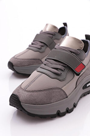 Dgn 081 Kadın Üstü Yazili Spor Ayakkabi