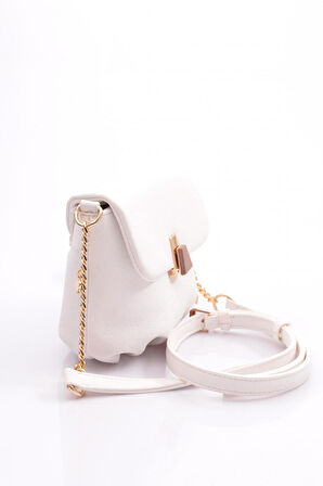 Dgn 1209 Kadın Zinciri Süslemeli Çanta