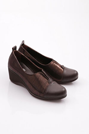 Dgn 2331 Kadin Lastik Detayli Dolgu Taban Comfort Ayakkabi