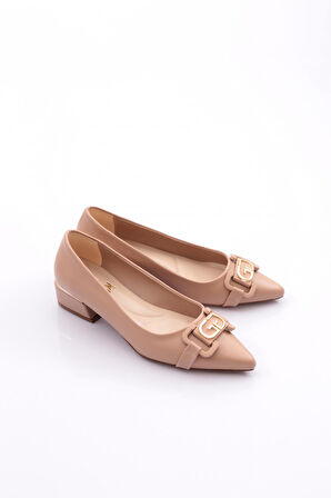 Dgn 6847 Kadin Metal Aksesuarli Topuklu Ayakkabi