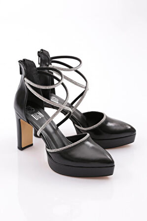 Dgn 214 Kadin Önü Kapali Bileği Saran Topuklu Ayakkabi