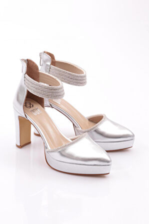 Dgn 215 Kadin Bileği Taş İşlemeli Topuklu Ayakkabi