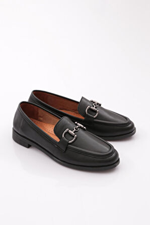 Dgn 1852 Kadin Metal Aksesuarli Loafer Ayakkabi