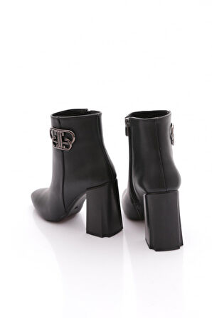 Dgn 225 Kadin Aksesuarli Topuklu Bot