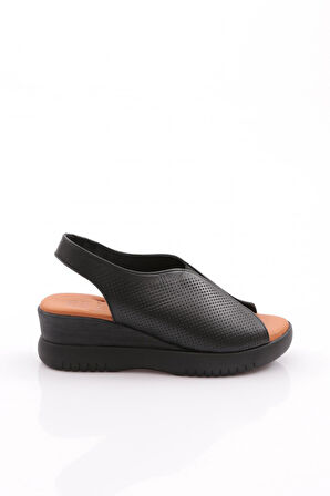 Dgn 2521405 Kadin Kalin Taban Sandalet