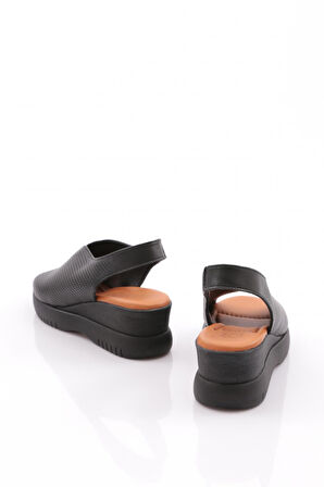 Dgn 2521405 Kadin Kalin Taban Sandalet