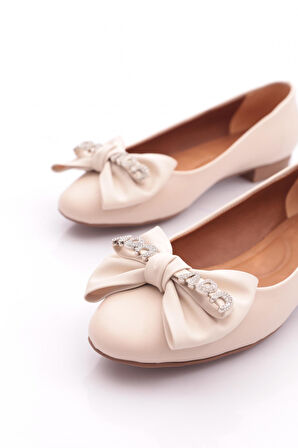 Dgn 1936 Kadin Fiyonk Detayli Babet