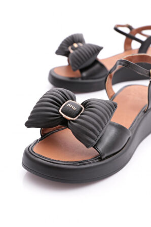 Dgn 7001 Kadin Fiyonk Detayli Sandalet