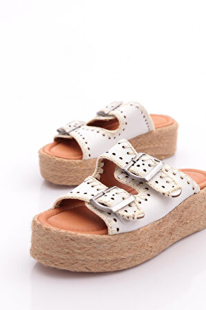 Dgn 8090 Kadin Terlik