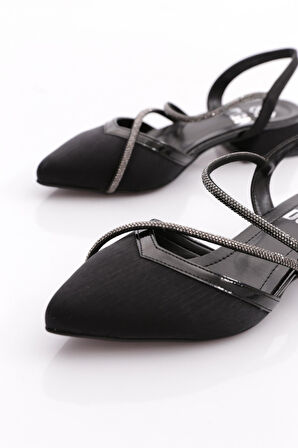 Dgn K588 Kadin Sivri Burun Silver Taşli Babet