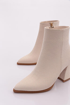 Dgn 25209 Kadin Topuklu Bot