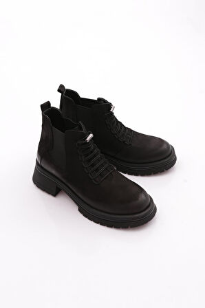 Dgn 0224-1 Kadin Lastik Bağcikli Bot