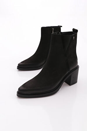 Dgn 30029 Kadin Topuklu Bot