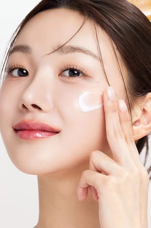 LamuCell PDRN Yaşlanma ve Kırışıklık Karşıtı Bakım Ampulü 50 ml %99 Saflıkta Somon