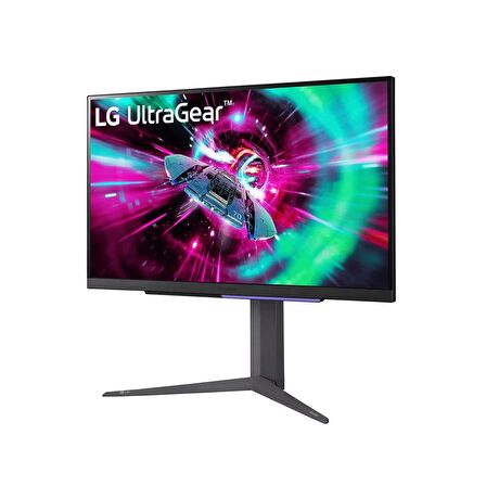 LG Ultragear 27GR93U-B 27" 1Ms 144Hz FreeSync/G-SYNC DisplayHDR™ 400 UHD (3840x2160) Pivot 4K IPS Gaming Monitör