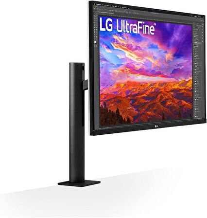 LG UltraFine 32UN88AP-W 32" 5 ms 4K FreeSync Type-C Pivot IPS Monitör