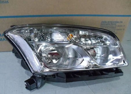 Chevrolet Trax Ön Sağ Far GM 42532763