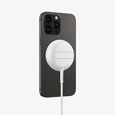 Spigen ArcField Magnetic (MagFit) MagSafe Uyumlu 15W Hızlı Kablosuz Şarj Cihazı iPhone 15 / 14 / 13 / 12 Serisi