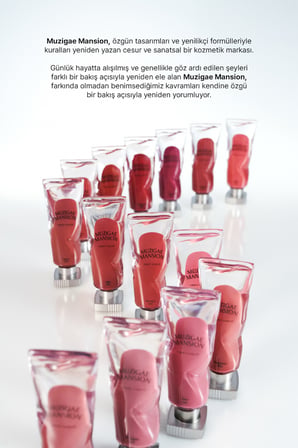 Gül Özlü, Kadife Bitiş Sunan, Nemlendirici ve Kalıcı Tint MUZIGAE MANSION Objet Liquid 037 Sienna