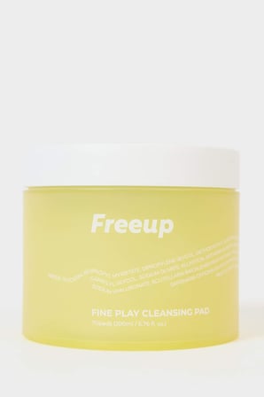 Free Up Fine Play Cleansing Pad 200ml