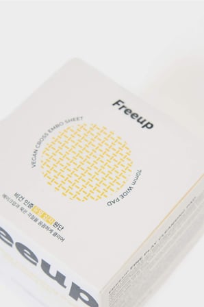Free Up Fine Play Cleansing Pad 200ml