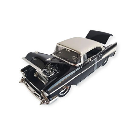 1957 Chevy Bel Air Die Cast Model Araç