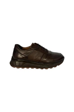 881 673 ERKEK HAKİKİ DERİ SPOR AYAKKABI & SNEAKER
