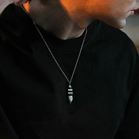 925 Ayar Gümüş Kızıldereli Savaşçıların Siyah Mızrak Ucu Unısex Kolye