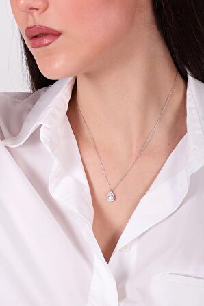 925 Ayar Zirkon Taşlı Damla Model Kolye