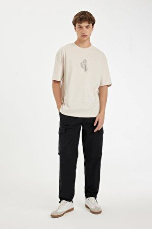 DeFacto Yazlık Pantolon Wide Leg Bol Rahat Kesim Kargo Cepli Paraşüt Geniş Bol Paça C9156AX24AUBK81