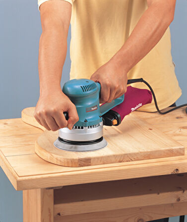 Makita BO6030 Devir Ayarlı Dairesel Titreşim Zımpara 310W