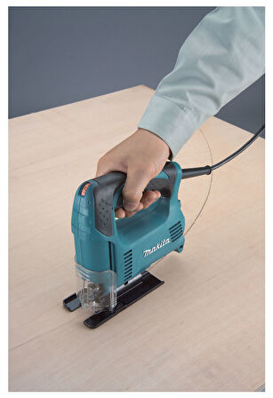 Makita 4327 Devir Ayarlı Dekupaj Makinası 450W