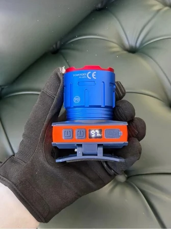 powerdex PD-2572 60W & 4000 Lümen Profesyonel Zoomlu Sensörlü Dijital LCD Kafa Feneri