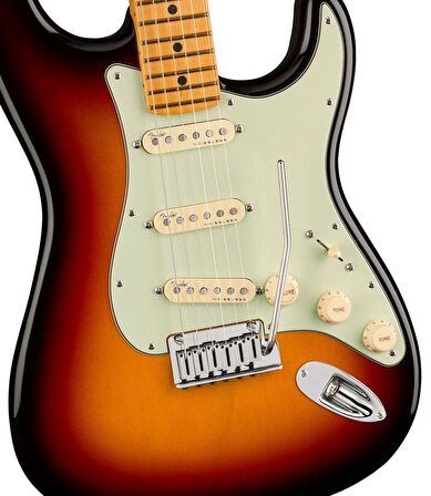 Fender American Ultra Stratocaster Akçaağaç Klavye Ultraburst Elektro Gitar