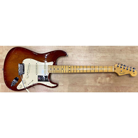 Fender American Professional II Stratocaster Akçaağaç Klavye Sienna Sunburst Elektro Gitar